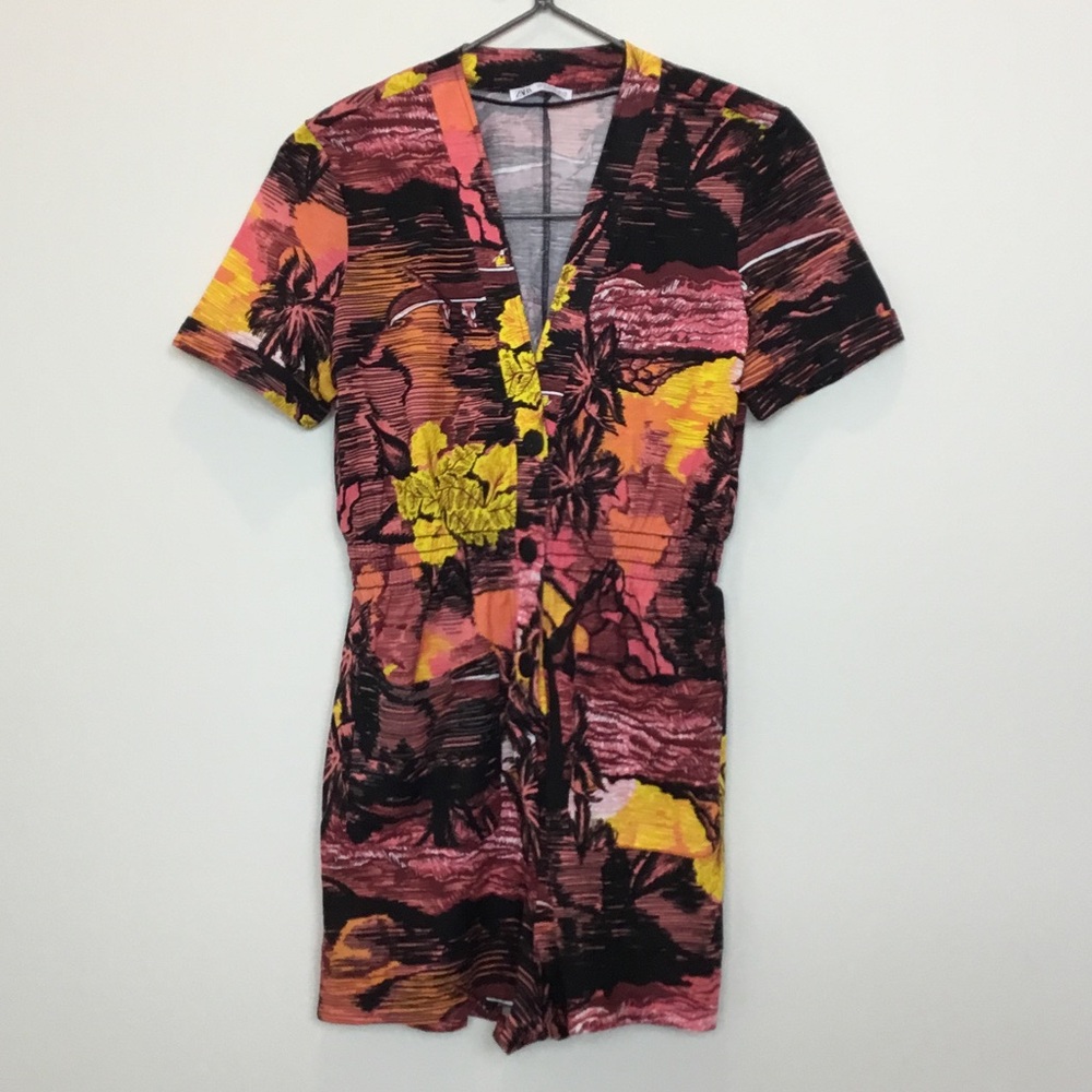 NWT Zara woman’s  One Piece romper in tropical multi color size medium - Picture 2 of 7